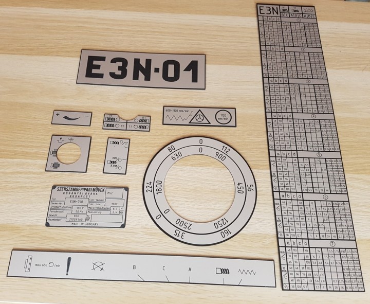 Tokarka E3N-01 Tabliczka Tabliczki Tabela Gwintów 